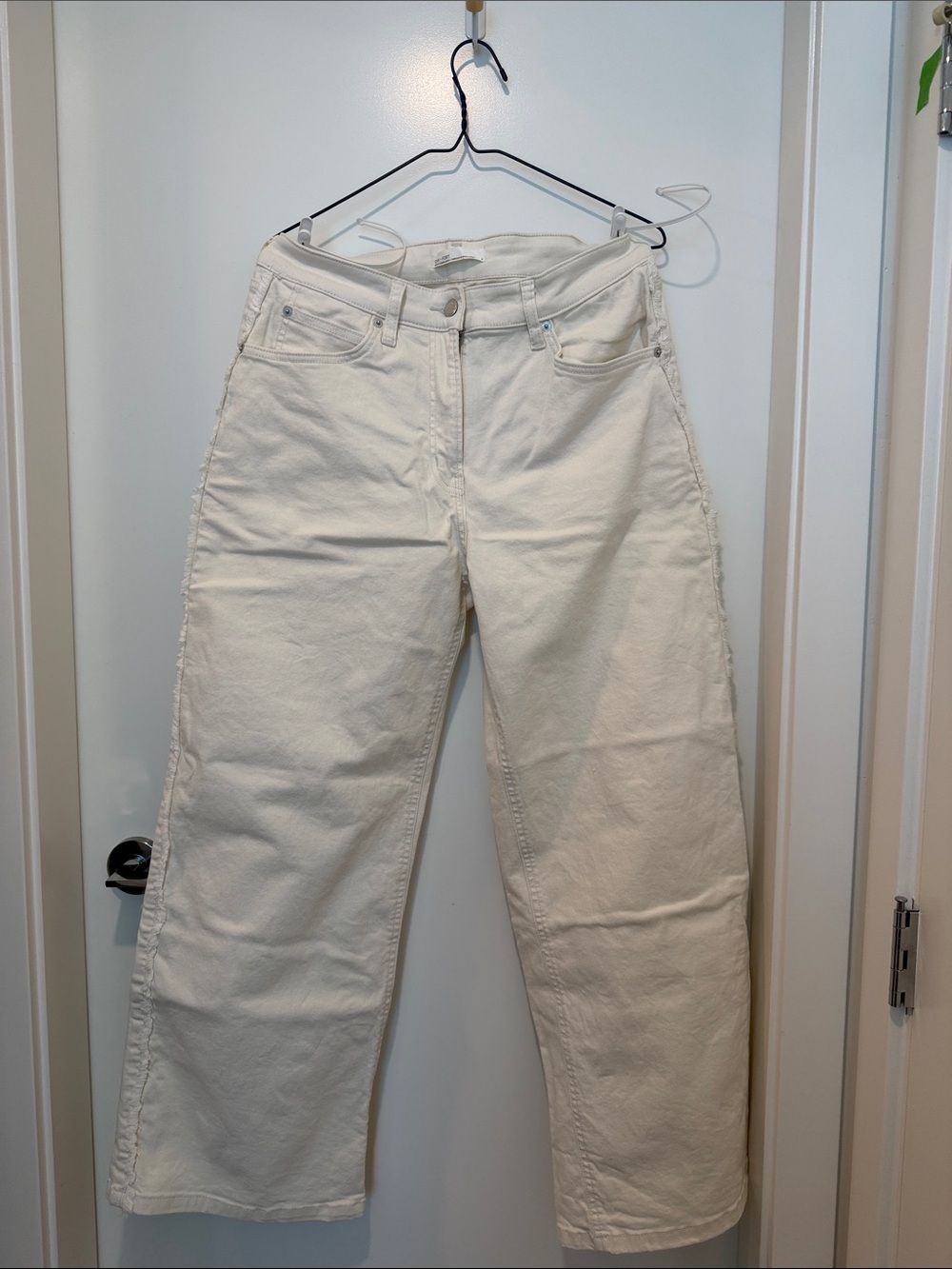 [OAK + FORK] Women’s Cream Straight-Leg Jeans